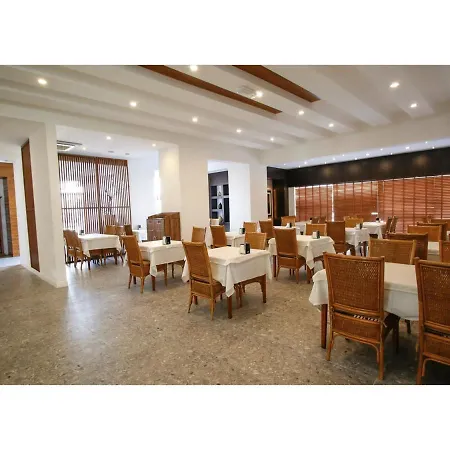 Munamar Beach Residence מרמריס